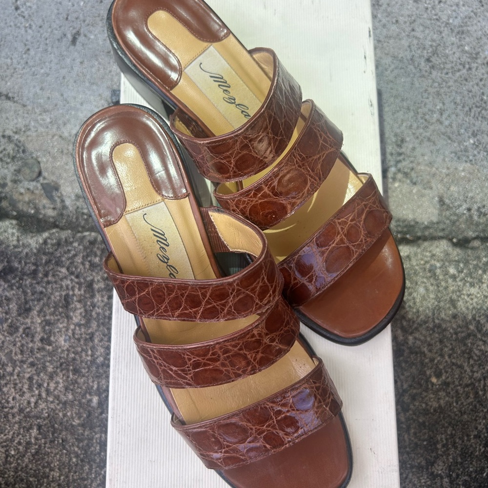 Vintage Mezlan Brown REAL Croc Sandals